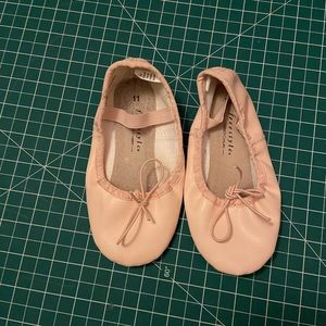 Danskin Freestyle dance shoes